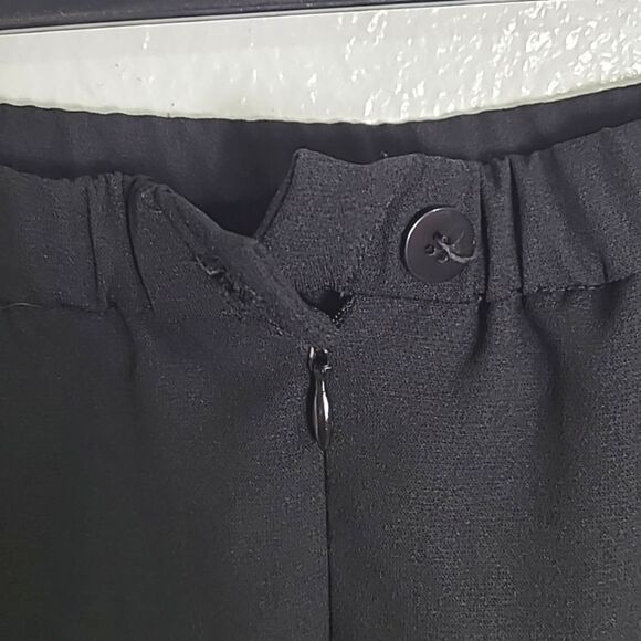 Black A-Line Midi-Skirt, Size 14 - Picture 4 of 6